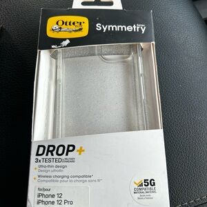 OtterBox Symmetry Series Clear Sparkle Case for iPhone 12/12 Pro